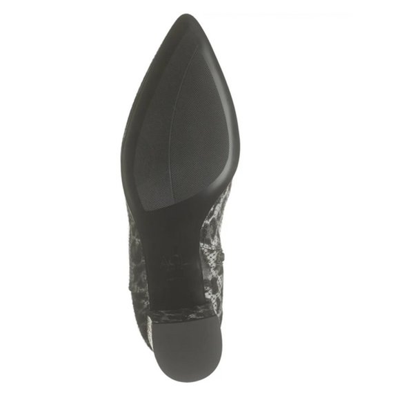 Sold-NWT- Hot sales- Italian leather Bootie, Made in Italy, AGL, - Picture 5 of 5